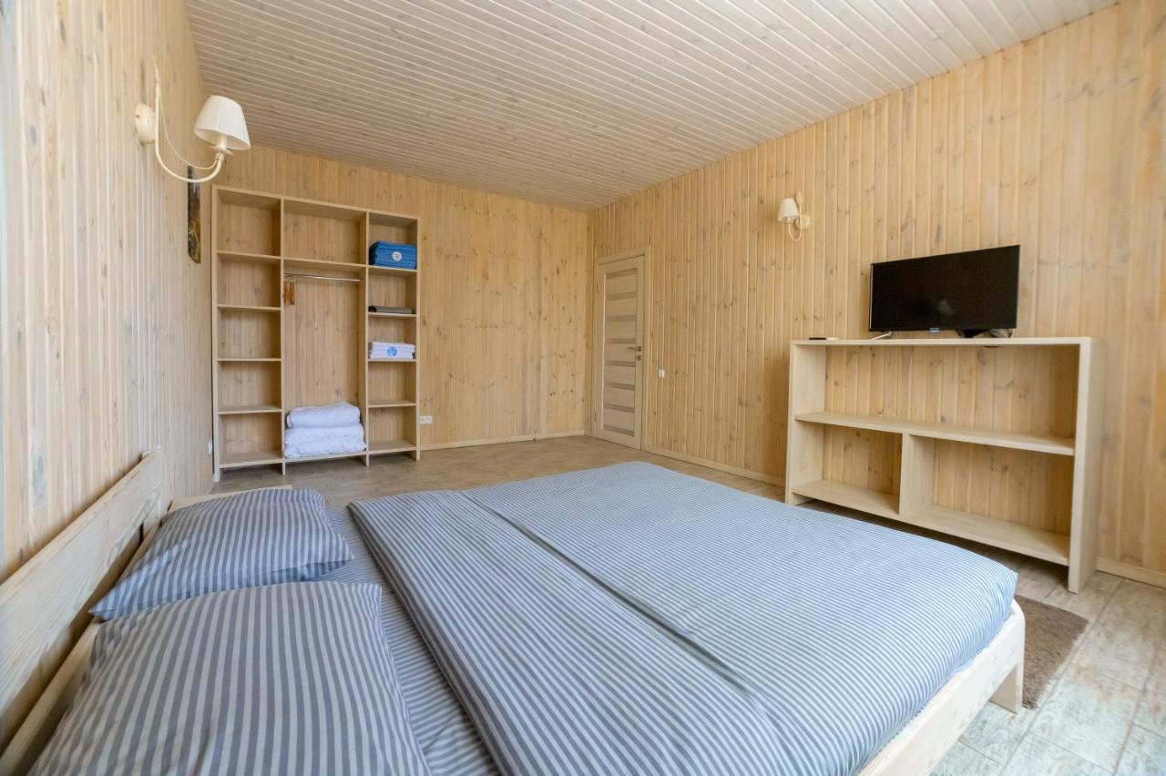 Prichal 80 Hotel Zatoka Bagian luar foto