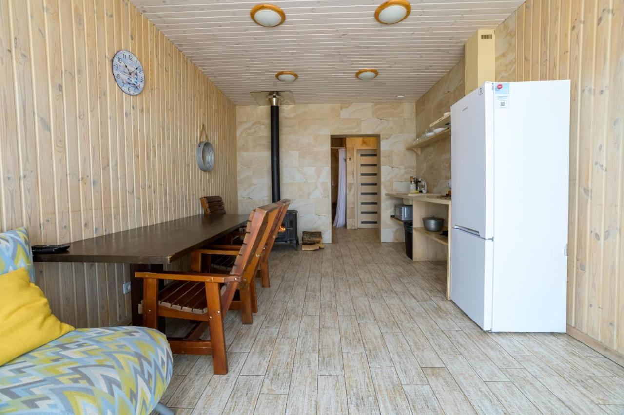 Prichal 80 Hotel Zatoka Bagian luar foto