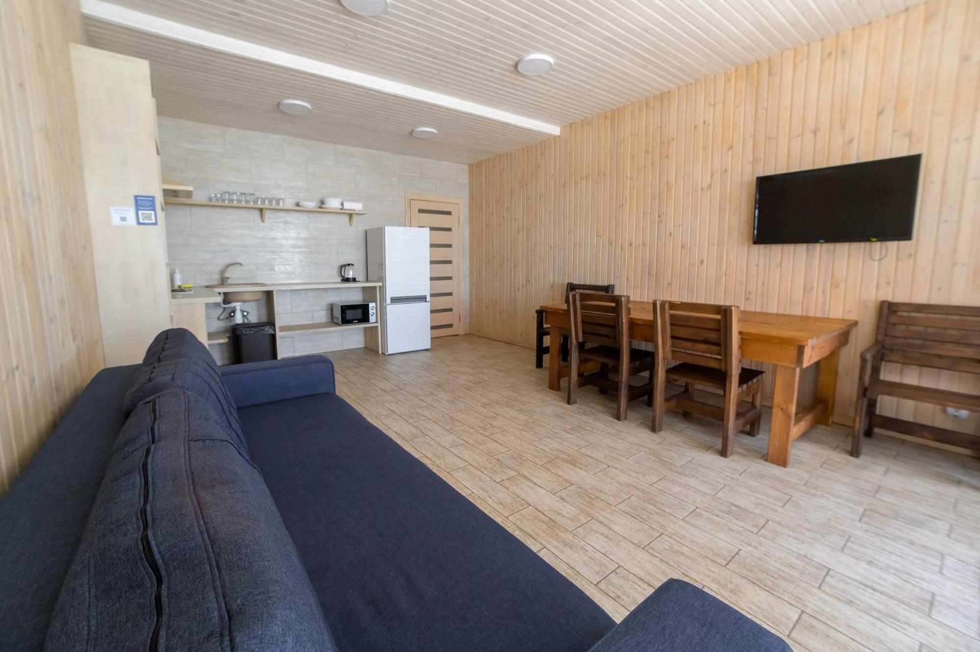Prichal 80 Hotel Zatoka Bagian luar foto